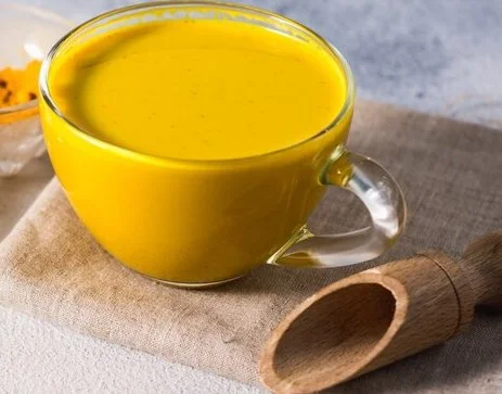 This is turmeric milk that can be used for benefits.